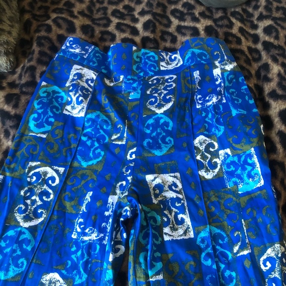 ❌ SOLD ❌ Pinup Girl Clothing 60s Tiki Trousers - Picture 2 of 2